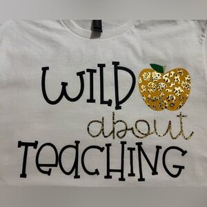 Old Navy White Tee with Gold Leopard Apple Graphic